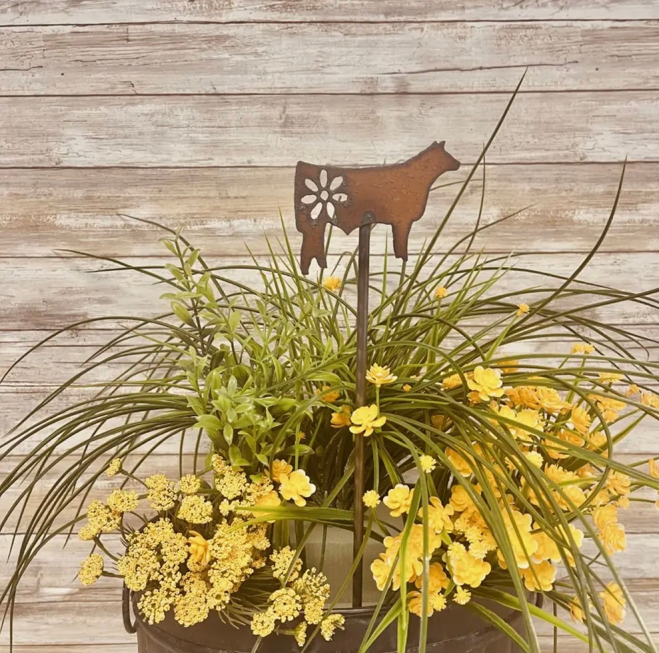Farm Iron Garden Stakes